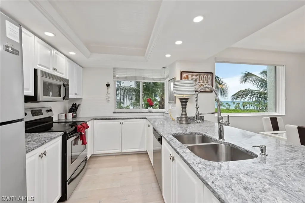 50 Seagate Drive Naples FL 34103
