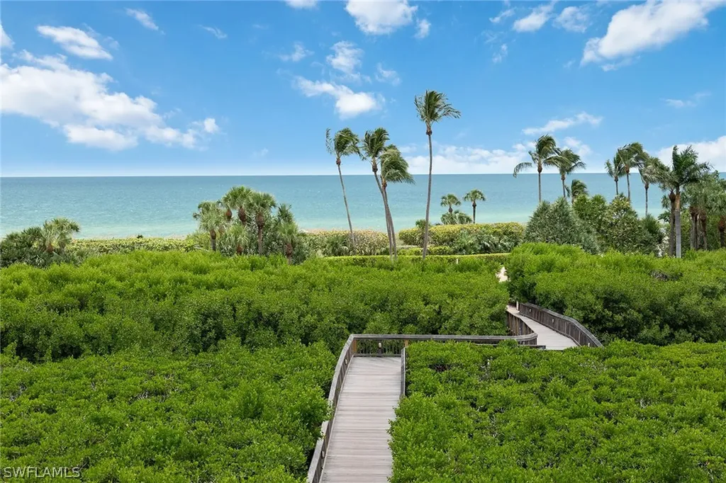 50 Seagate Drive Naples FL 34103