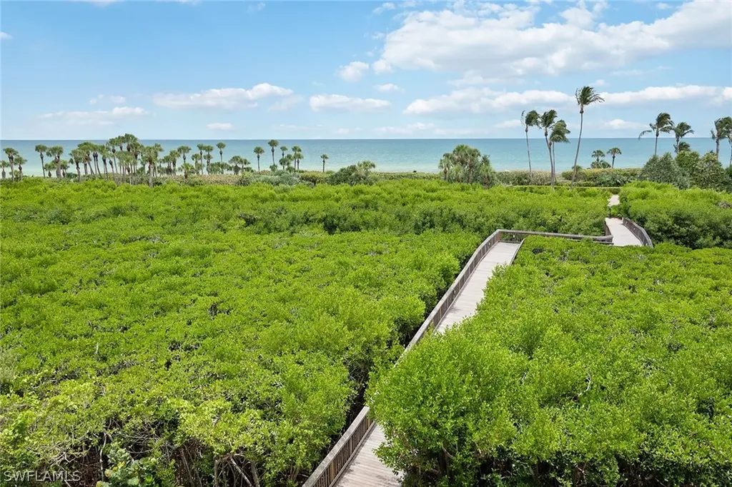 50 Seagate Drive Naples FL 34103