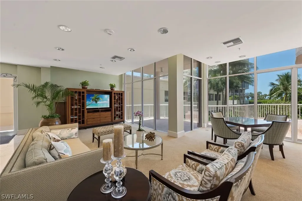 50 Seagate Drive Naples FL 34103
