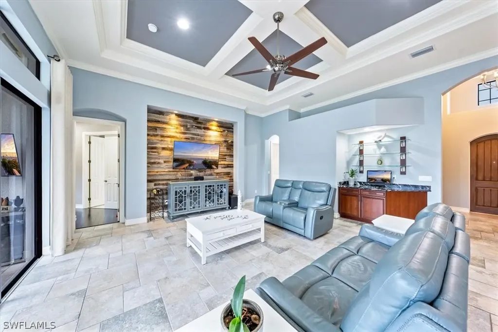 15855 Secoya Reserve Circle Naples FL 34110