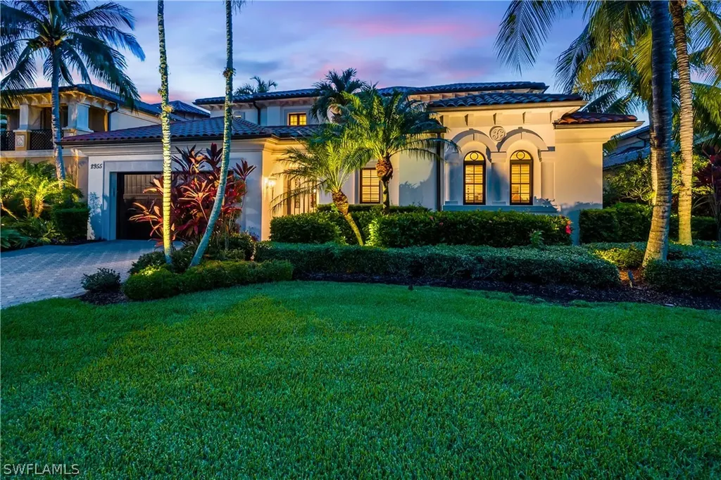 2955 Tiburon Boulevard E Naples FL 34109