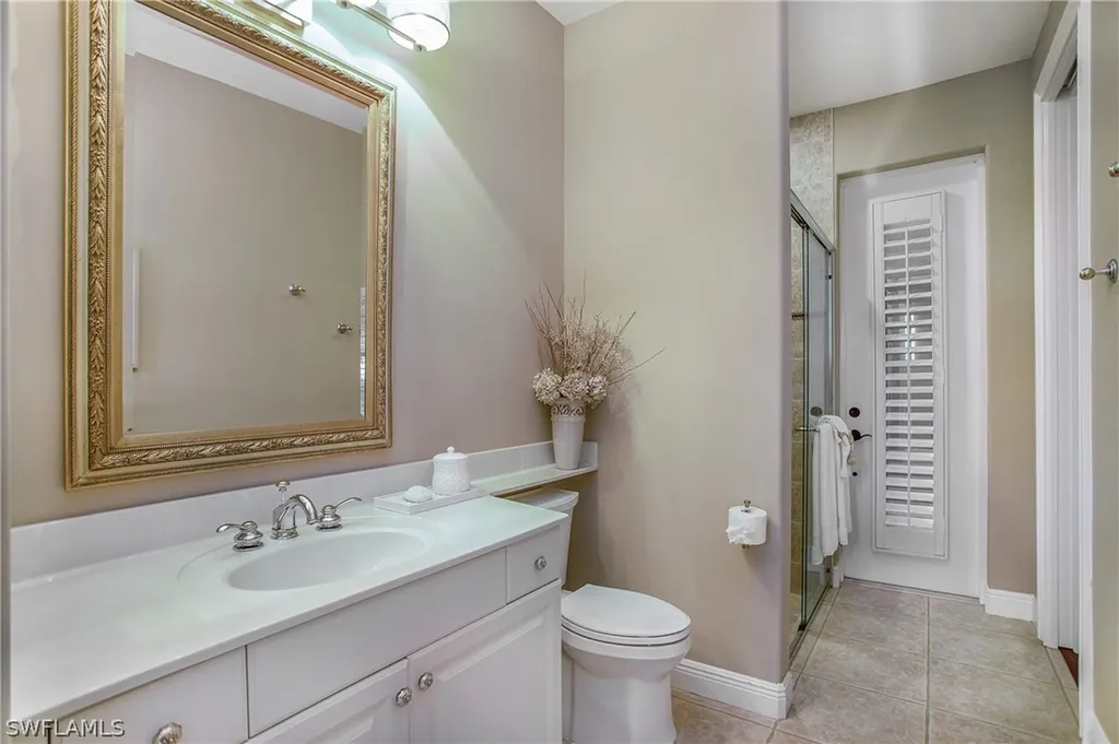3110 Terramar Court Naples FL 34119