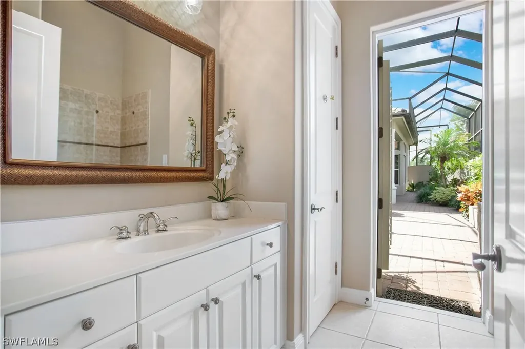 3110 Terramar Court Naples FL 34119