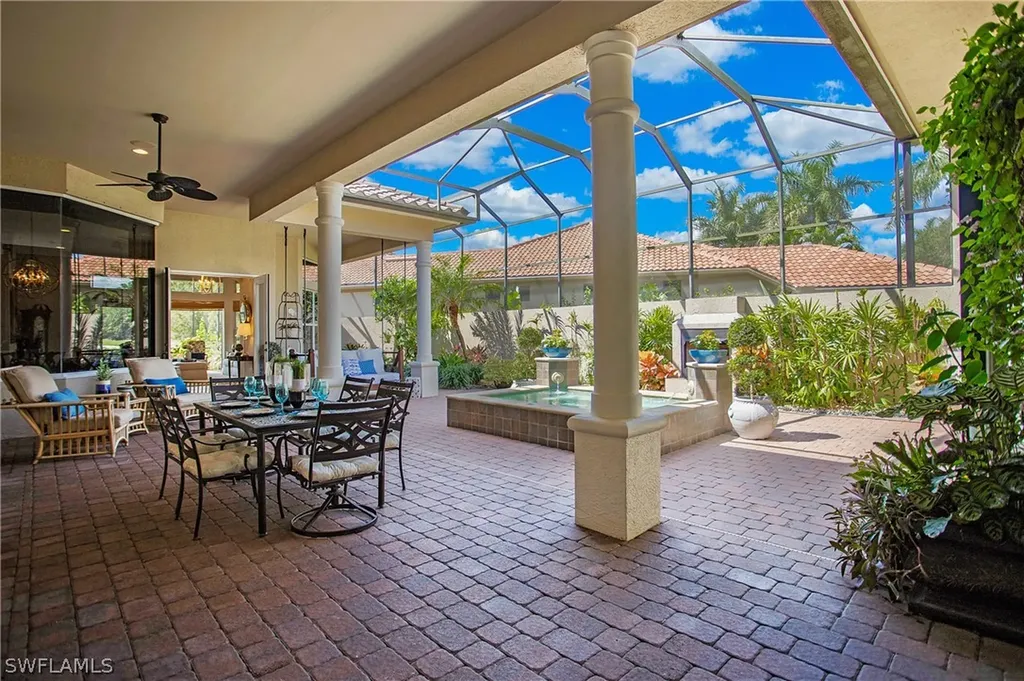 3110 Terramar Court Naples FL 34119