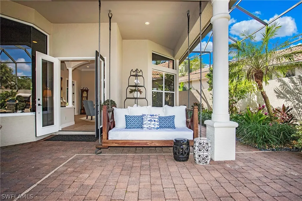 3110 Terramar Court Naples FL 34119