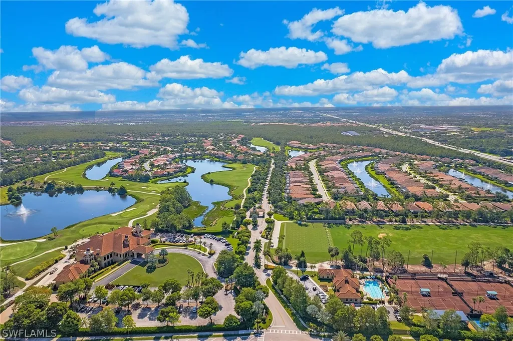 3110 Terramar Court Naples FL 34119