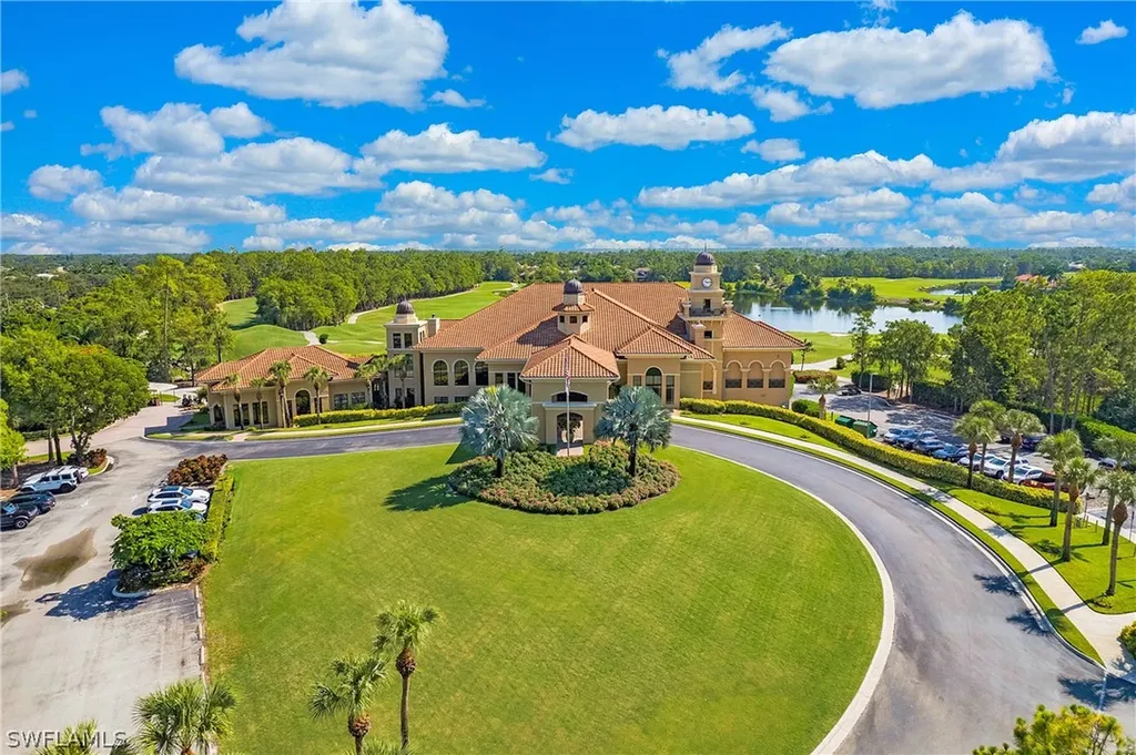 3110 Terramar Court Naples FL 34119