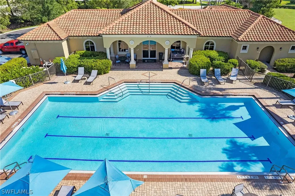 3110 Terramar Court Naples FL 34119