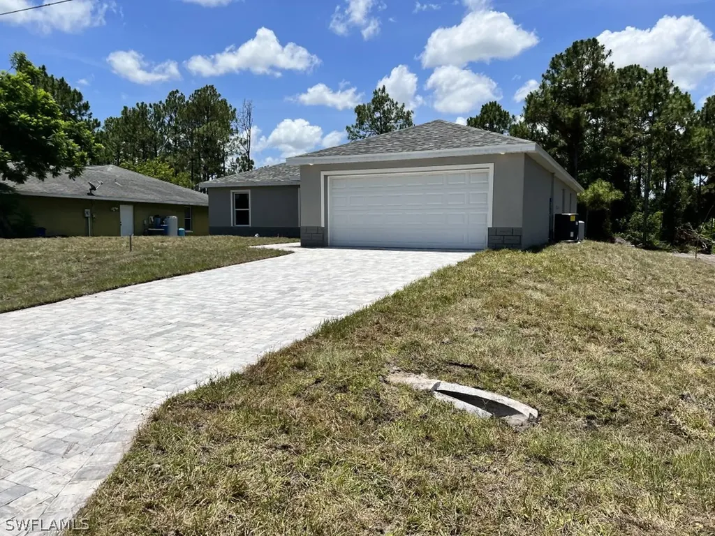 856 Casper Yost Street E Lehigh Acres FL 33974