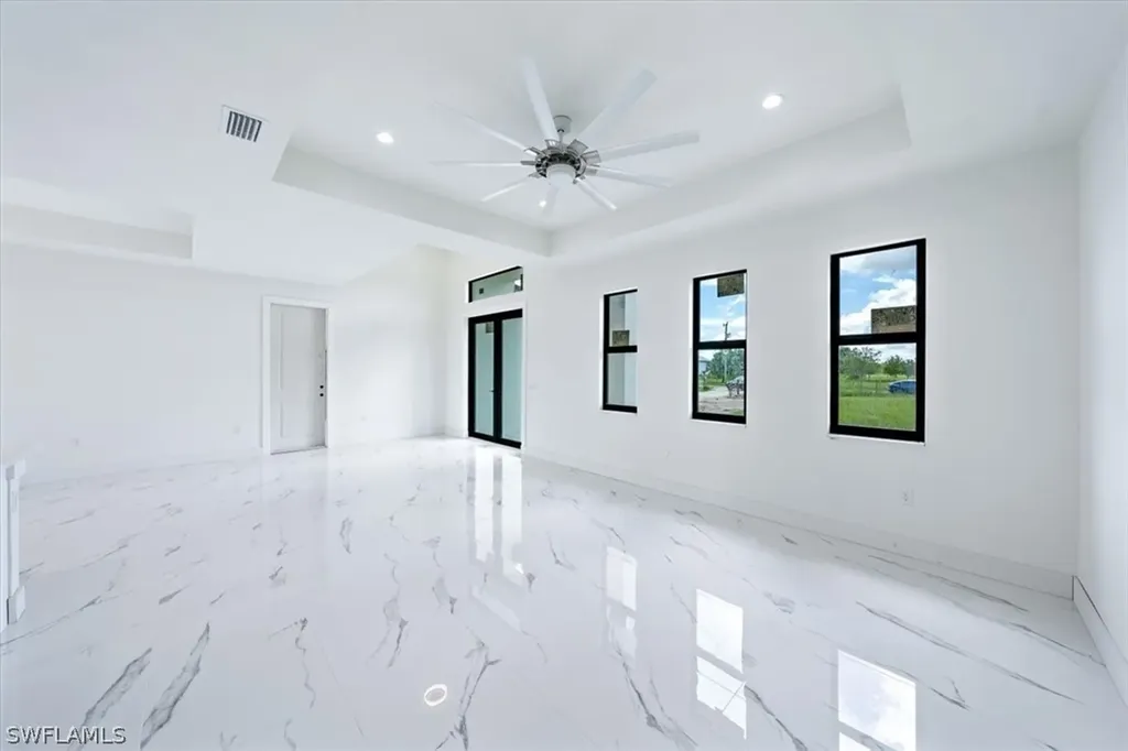 4355 68th Avenue NE Naples FL 34120