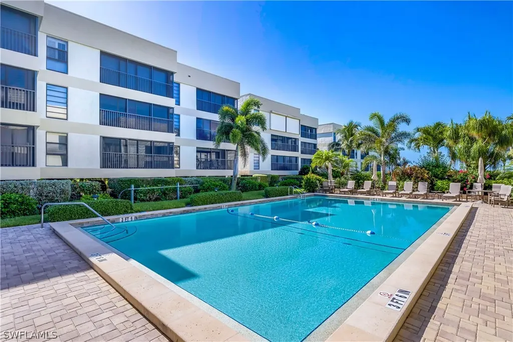 2721 W Gulf Drive Sanibel FL 33957