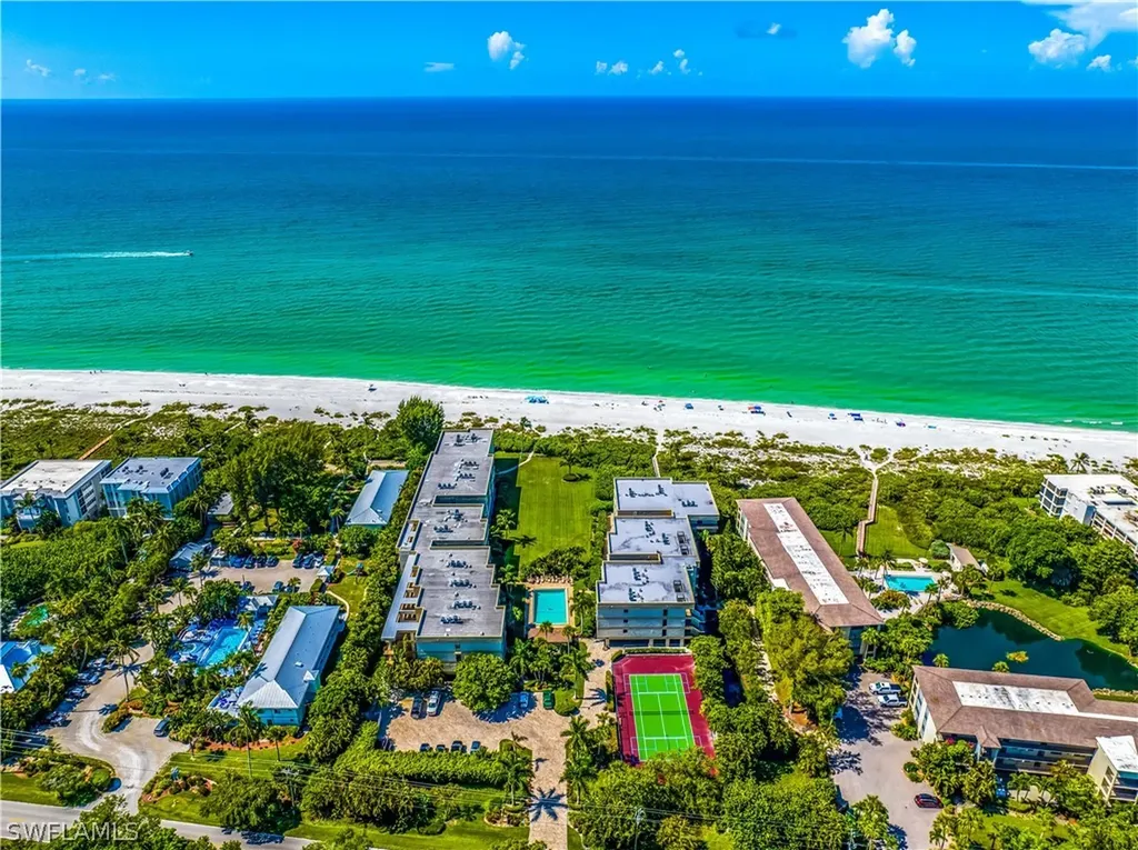 2721 W Gulf Drive Sanibel FL 33957