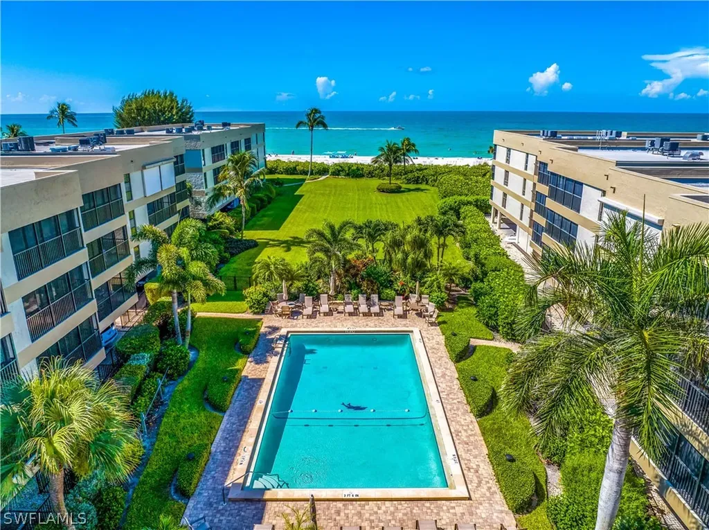 2721 W Gulf Drive Sanibel FL 33957