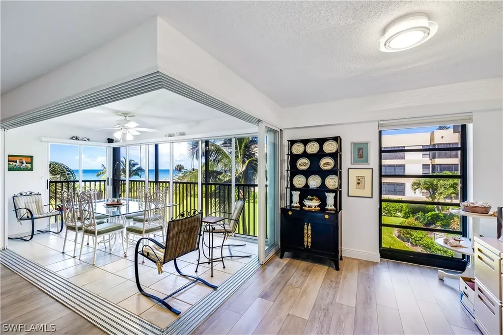 2721 W Gulf Drive Sanibel FL 33957