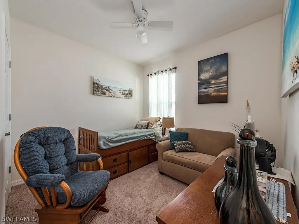 4317 SW 9th Place Cape Coral FL 33914