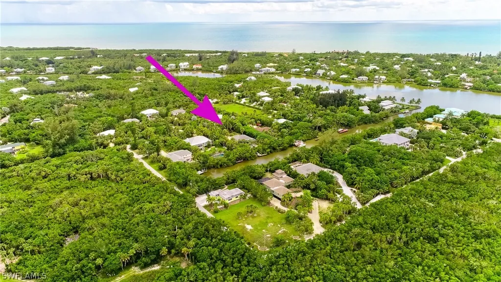6136 Henderson Road Sanibel FL 33957