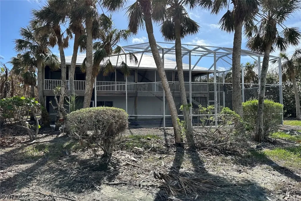 6136 Henderson Road Sanibel FL 33957