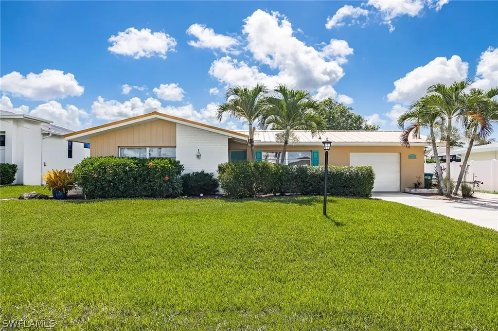 5329 Delano Court Cape Coral FL 33904