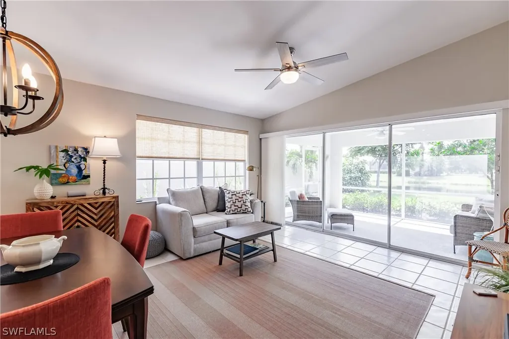4086 Los Altos Court Naples FL 34109