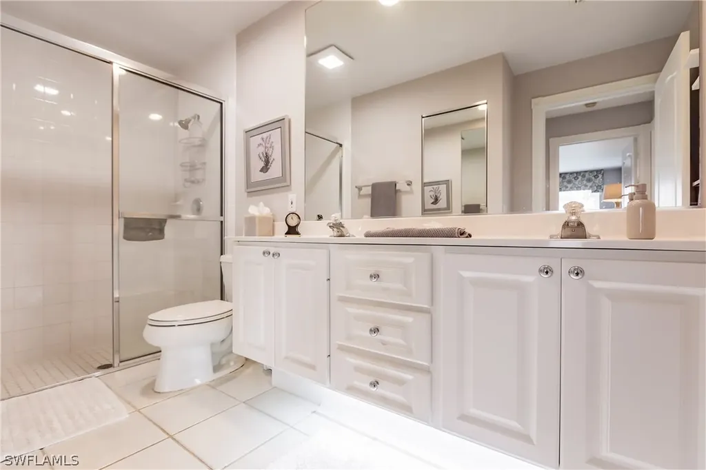 4086 Los Altos Court Naples FL 34109