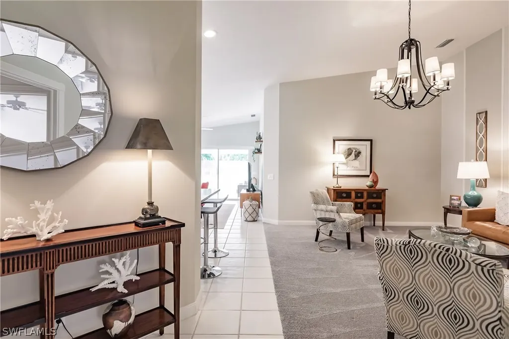 4086 Los Altos Court Naples FL 34109