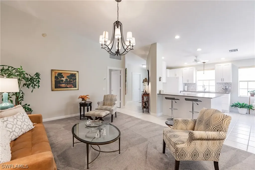 4086 Los Altos Court Naples FL 34109