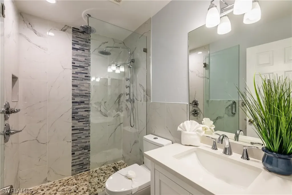 88 Tahiti Road Marco Island FL 34145