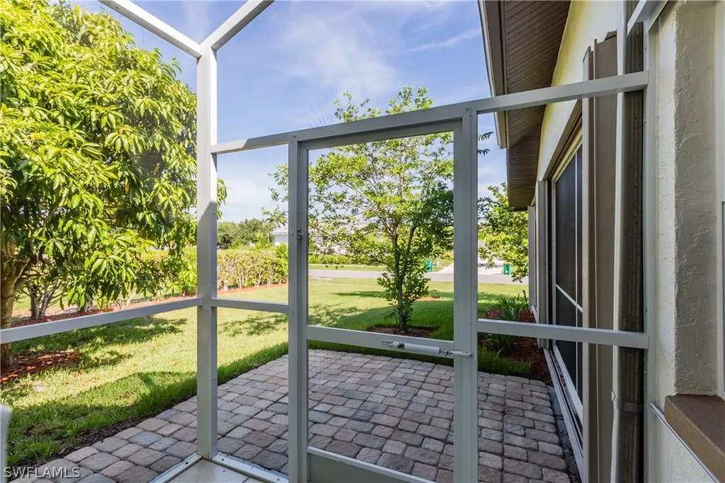 88 Tahiti Road Marco Island FL 34145