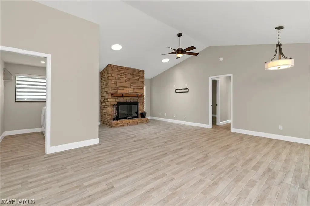 5309 SW 11th Place Cape Coral FL 33914