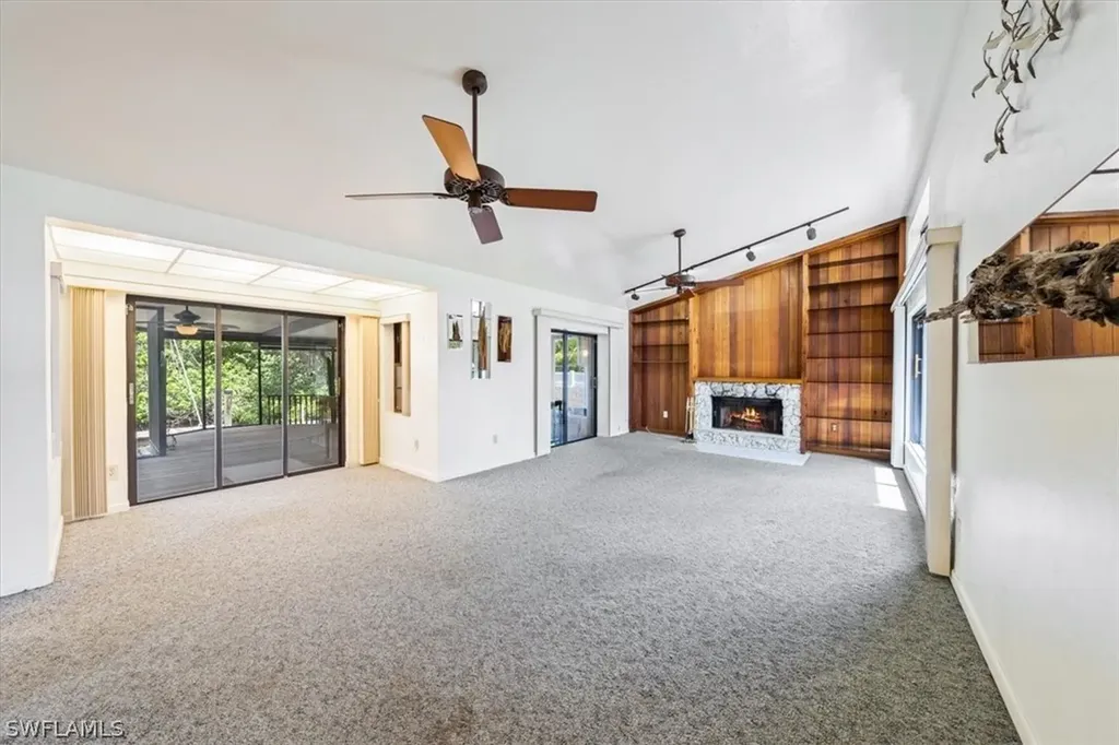 2918 Poplar Street Naples FL 34112