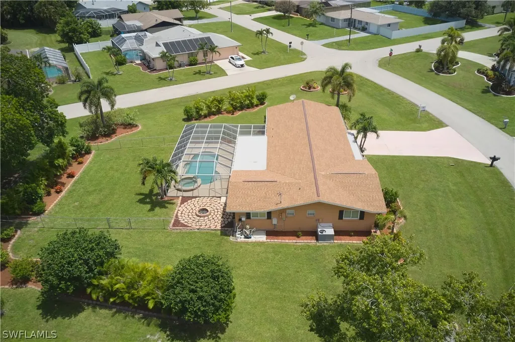 4002 SE 10th Avenue Cape Coral FL 33904
