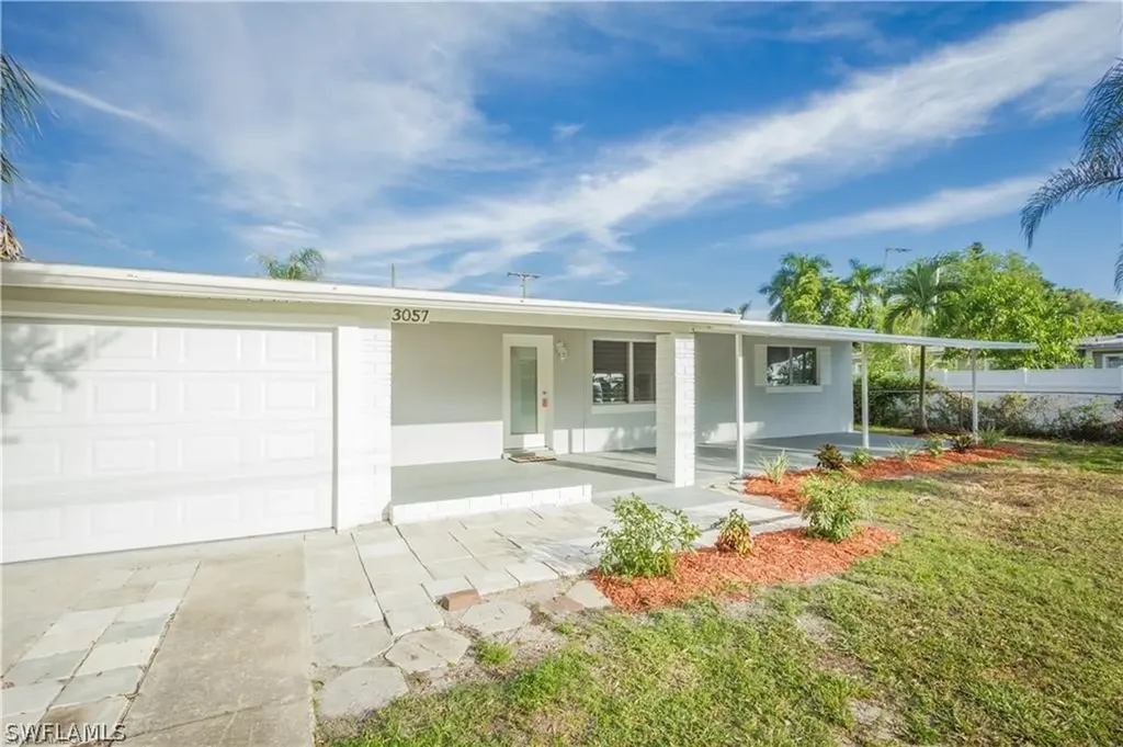 3057 Grand Avenue Fort Myers FL 33901
