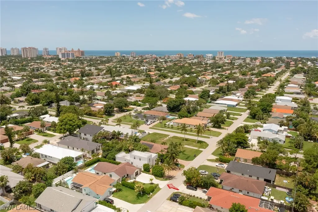 714 103rd Avenue N Naples FL 34108