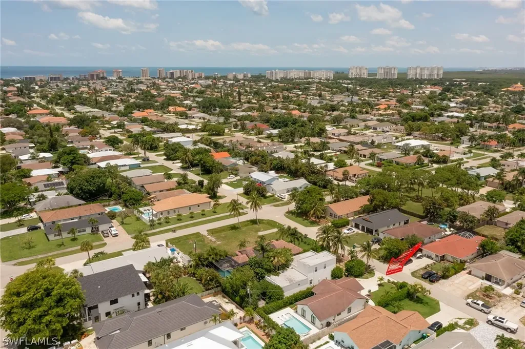 714 103rd Avenue N Naples FL 34108