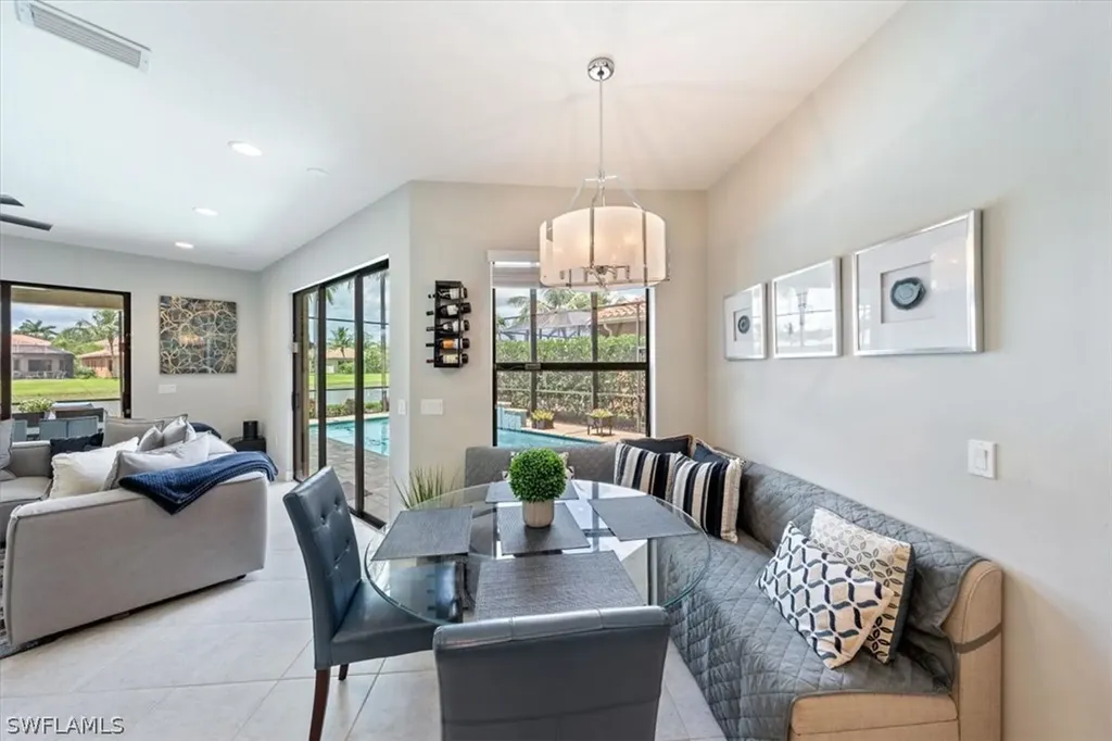 3378 Pacific Drive Naples FL 34119