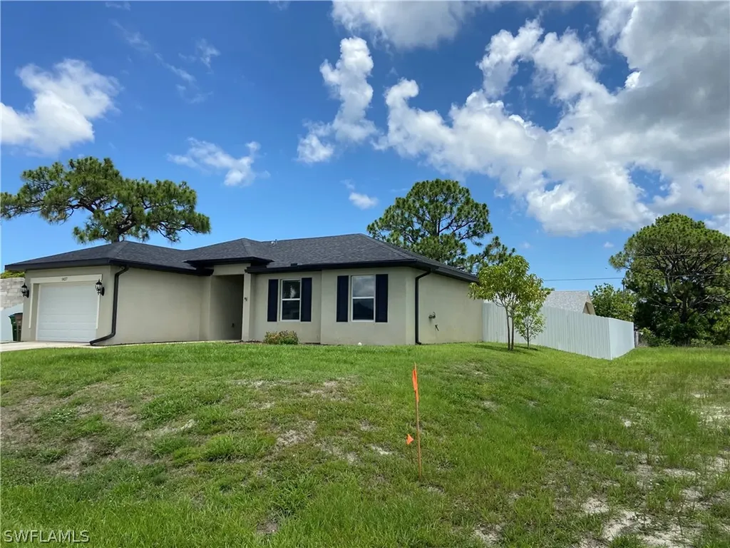 1427 NW 19th Street Cape Coral FL 33993