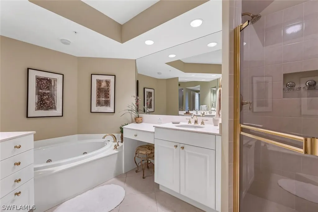 7225 Pelican Bay Boulevard Naples FL 34108