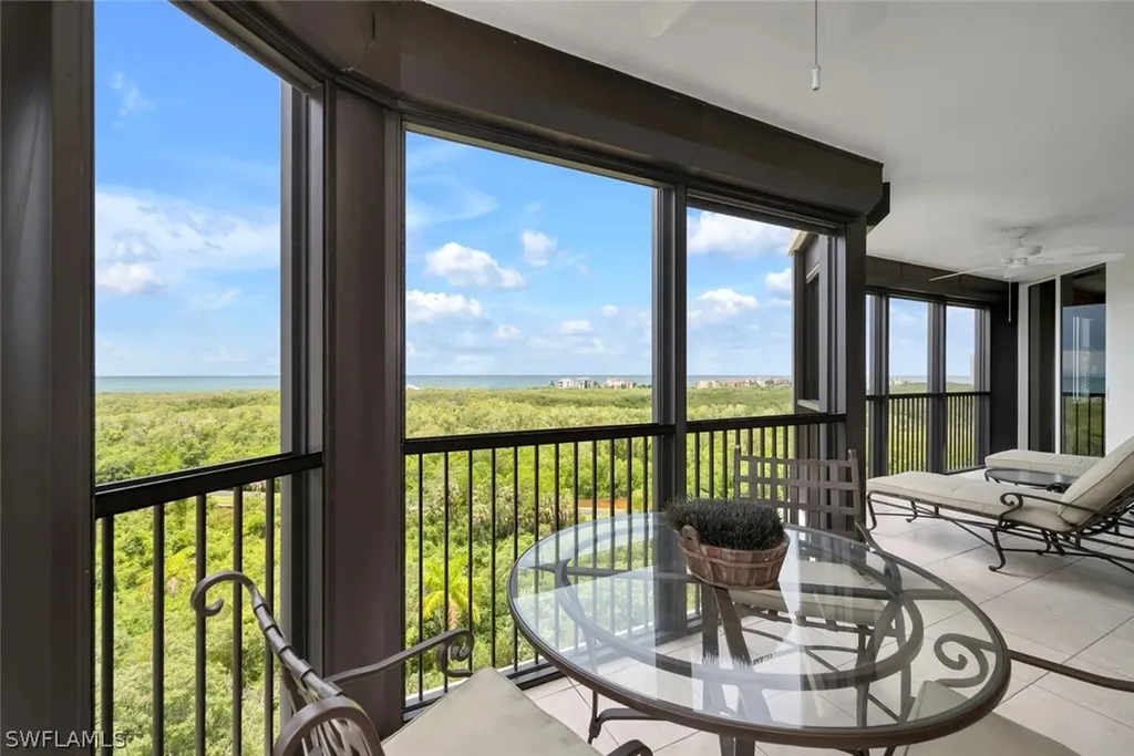 7225 Pelican Bay Boulevard Naples FL 34108