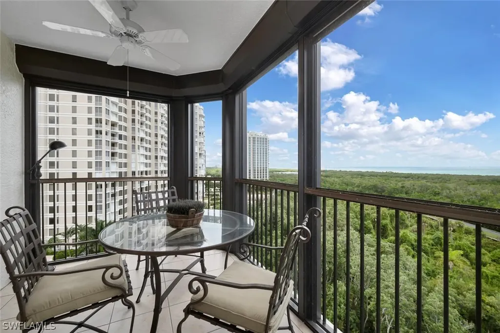 7225 Pelican Bay Boulevard Naples FL 34108