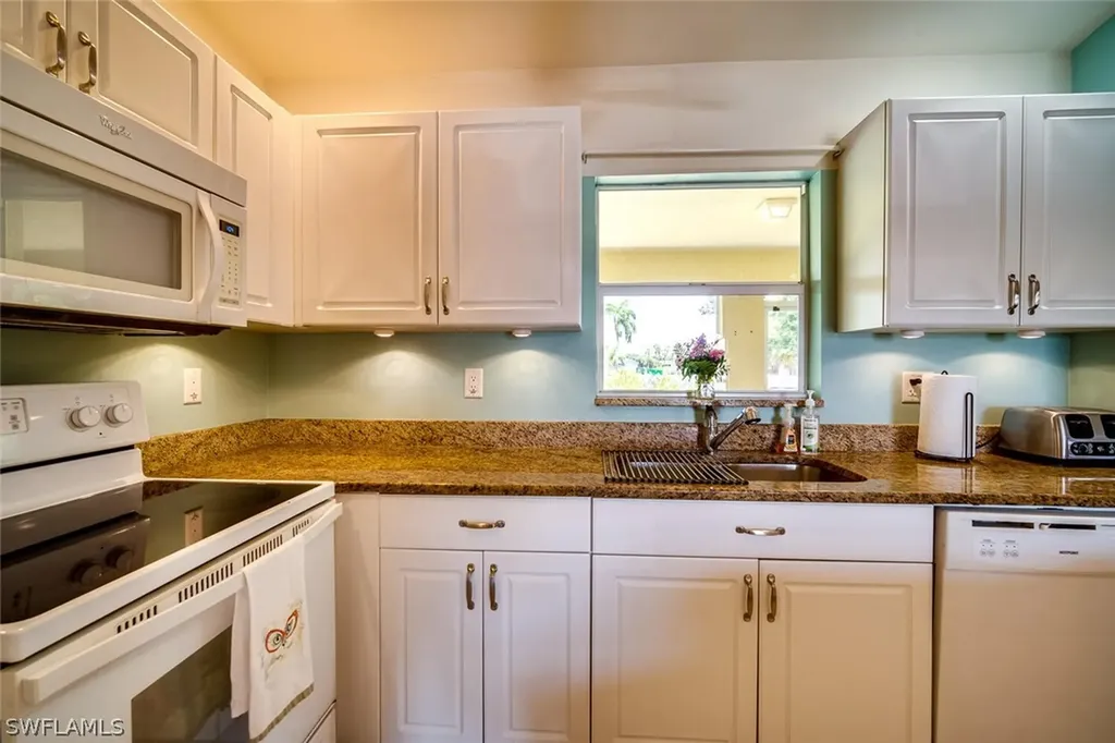 219 Nicholas Parkway E Cape Coral FL 33990