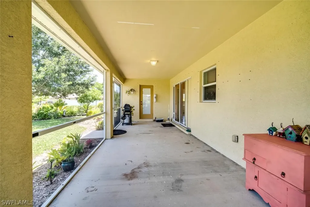 219 Nicholas Parkway E Cape Coral FL 33990