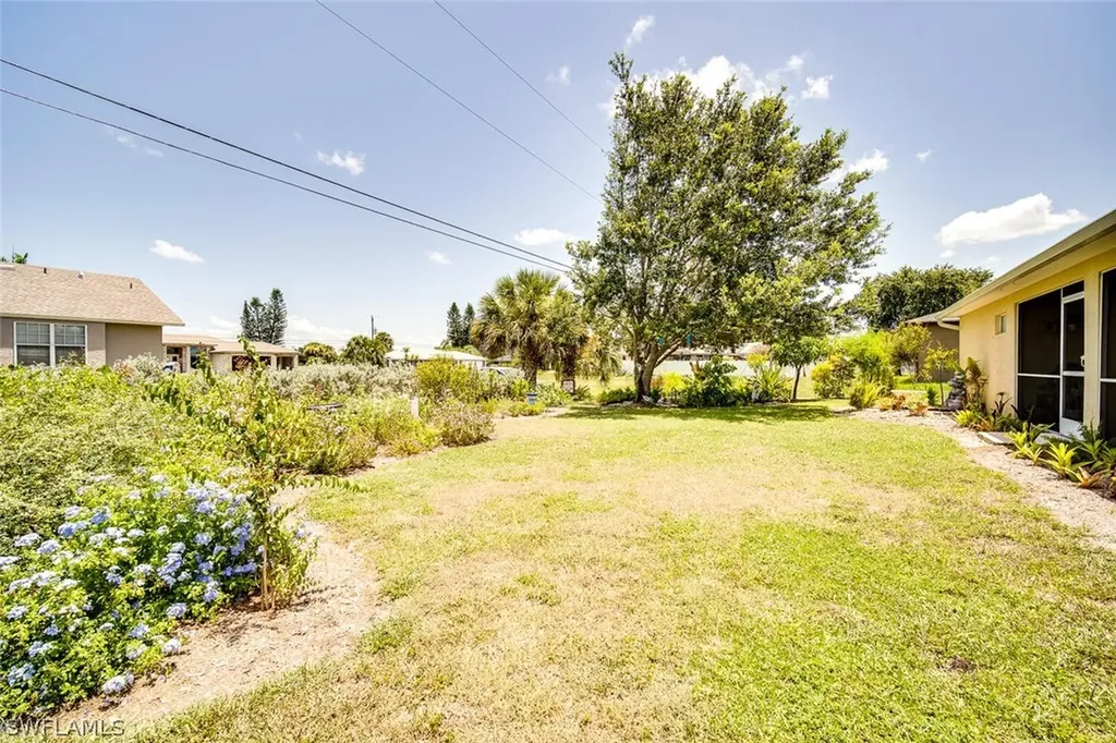 219 Nicholas Parkway E Cape Coral FL 33990