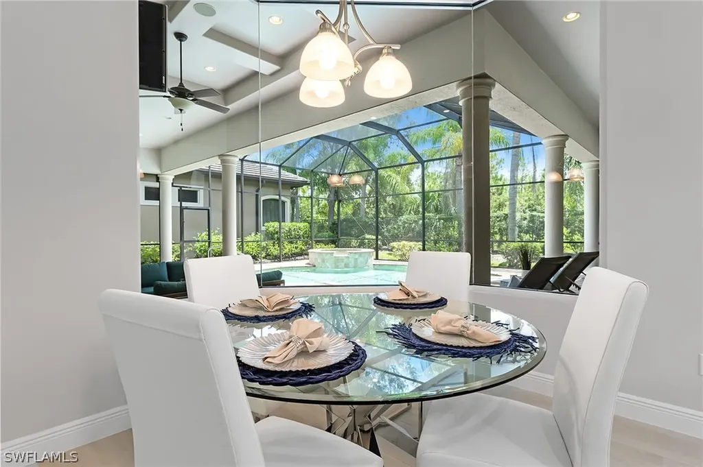 9105 Shenendoah Circle Naples FL 34113