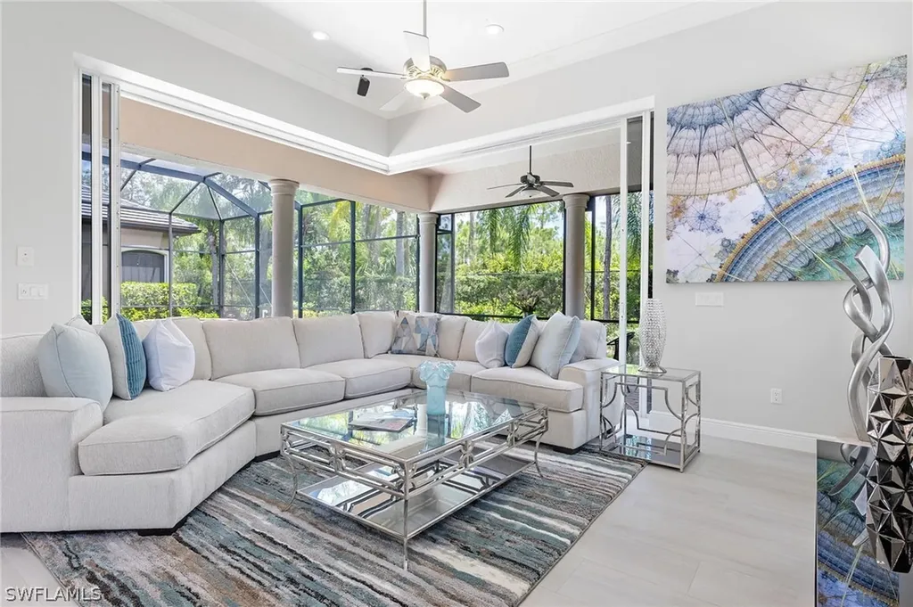 9105 Shenendoah Circle Naples FL 34113