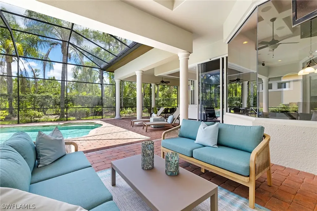 9105 Shenendoah Circle Naples FL 34113