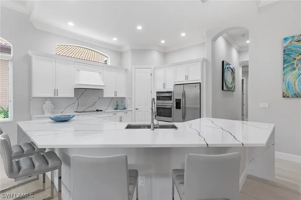 9105 Shenendoah Circle Naples FL 34113