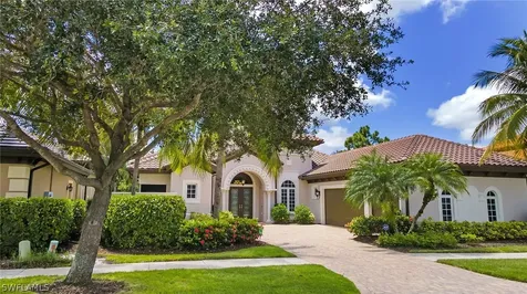 9105 Shenendoah Circle Naples FL 34113