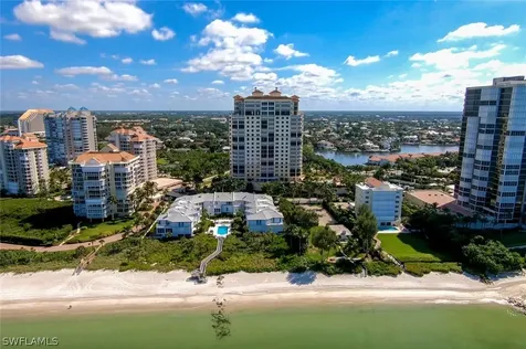 81 Seagate Drive Naples FL 34103