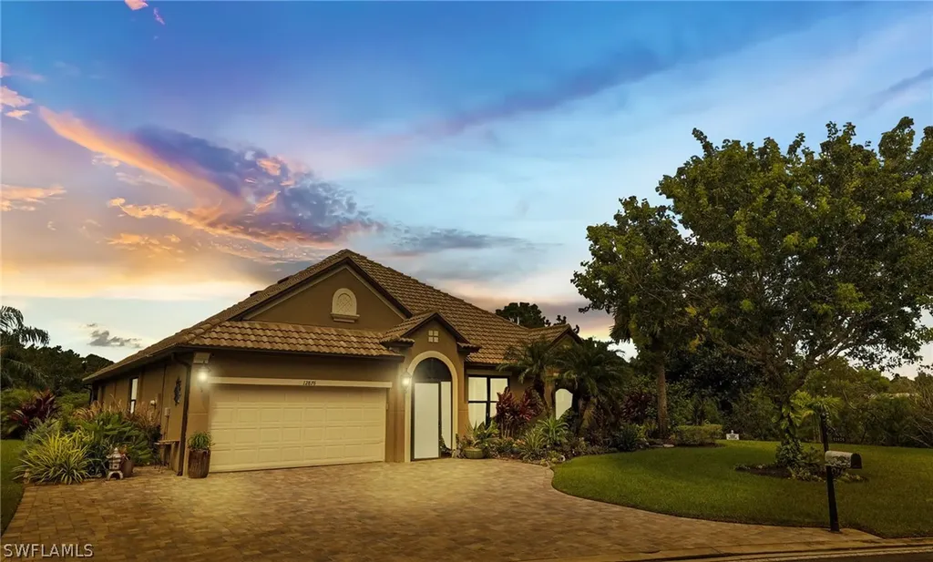 Fort Myers FL, 12876 Pastures Way